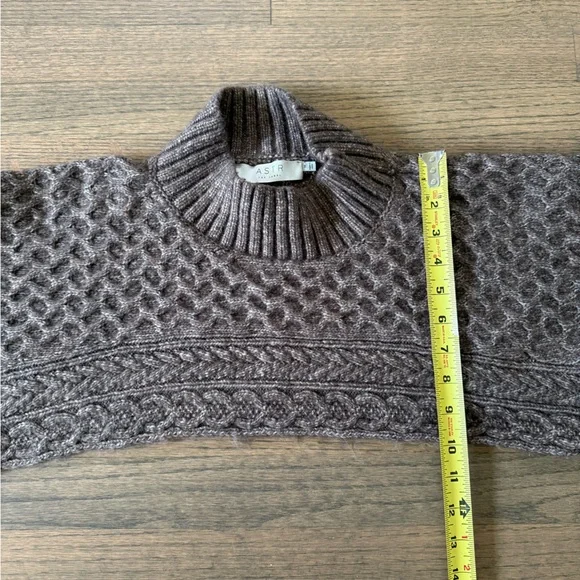 Anthropologie ASTR The Label Cable Knit Sweater Shrug Set-Brown-Size Medium - Picture 12 of 16